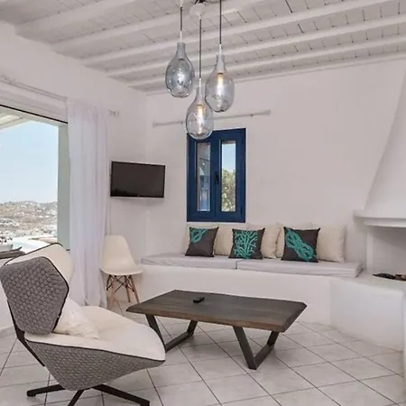 Villa Aella *