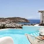 Villa Aella Ano Mera